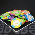 Pokerlåda "LAS VEGAS" - turneringsversion - med 400 pokerchips av lera-kompositmaterial med 14 g - inklusive tillbehör.