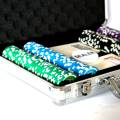 Valigetta da 200 fiches da poker "ULTIMATE POKER CHIPS" - versione TORNEO - in ABS con inserto metallico da 12 g - con accessori