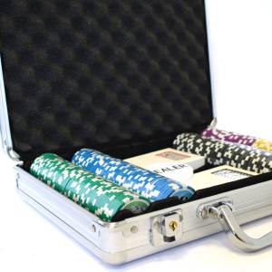 Maletín de 200 fichas de póker "YING YANG" - versión TORNEO - en ABS con inserto metálico de 12 g - con accesorios.