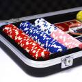 Mallette de 100 jetons de poker "ULTIMATE POKER CHIPS" - version TOURNOI - en ABS insert métallique 12 g - avec accessoires