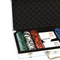 Pokerset met 300 "WORLD SERIES" pokerchips - gemaakt van kleicomposiet, gewicht 14 g - inclusief accessoires.