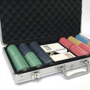 "Vintage SPADS" 300-piece poker chip set - ceramic 10g chips. CARDS PRODUCTION exclusive.