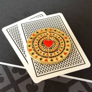 Card-Guard "TRIPLE SPINNER HEART" - in brass - 2 different sides - 50mm in diameter.