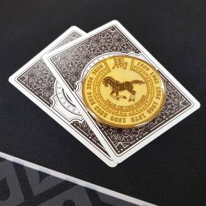 Card Guard "GOLDEN HORSE" - 2 different faces - 50mm - in brass.