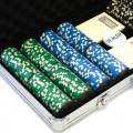 "ROYAL FLUSH" Tournament Edition 400-piece poker chip set - made of ABS with a 12g metal insert - comes with accessories.