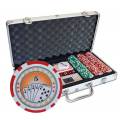 "ROYAL FLUSH" 300 Poker Chips Set - made of ABS plastic with 11.5g - comes with 2 decks of cards and accessories.