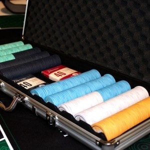 500 "PIN UP" poker chips case - 10 g ceramic - EXCLUSIVE FROM CARTES PRODUCTION