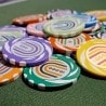 Pokerkoffer met 500 pokerchips "TWISTER" - toernooiversie - gemaakt van klei-composiet 14 g - inclusief accessoires