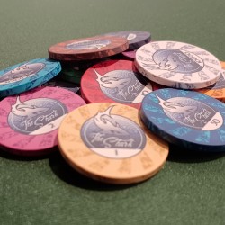 Poker chip "THE SHARK 5000" - made of ceramic - 10g - sold individually