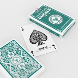 copy of Modiano "CRISTALLO RED" - 55-card deck made of 100% plastic - poker size - 4 jumbo indexes.