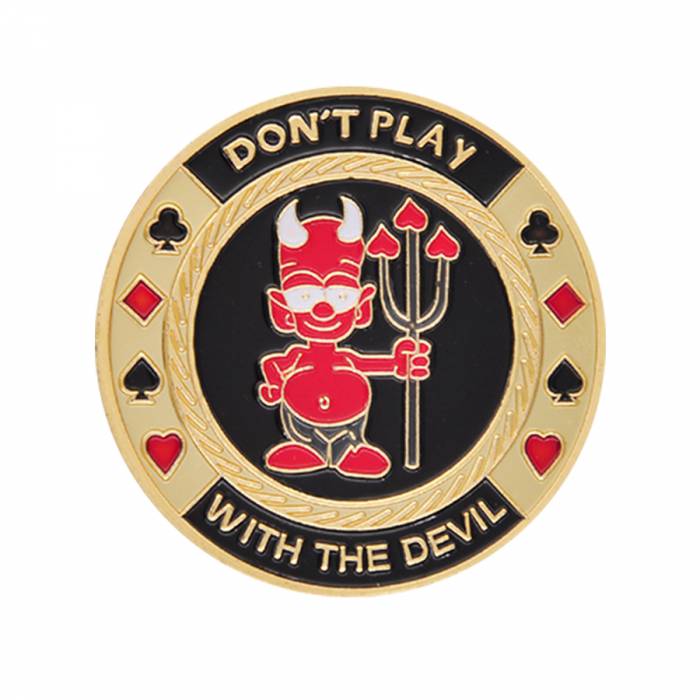 Card Guard "DONT PLAY WITH DEVIL" - made of brass - 2 different faces - 40mm in diameter.